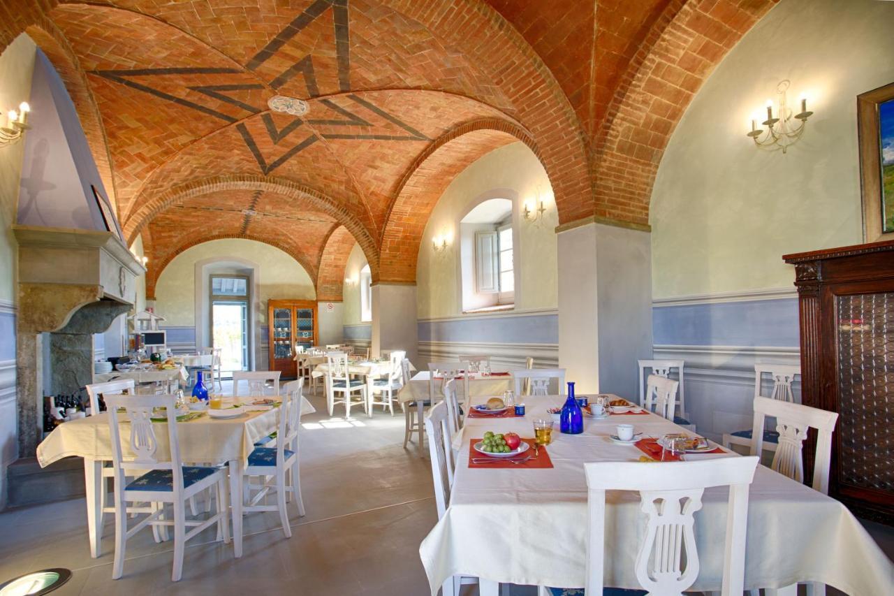 Podere San Pietro Resort กาสติลิออน ฟิบอคคี ภายนอก รูปภาพ